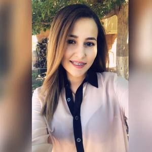 Meet your Posher, Karla